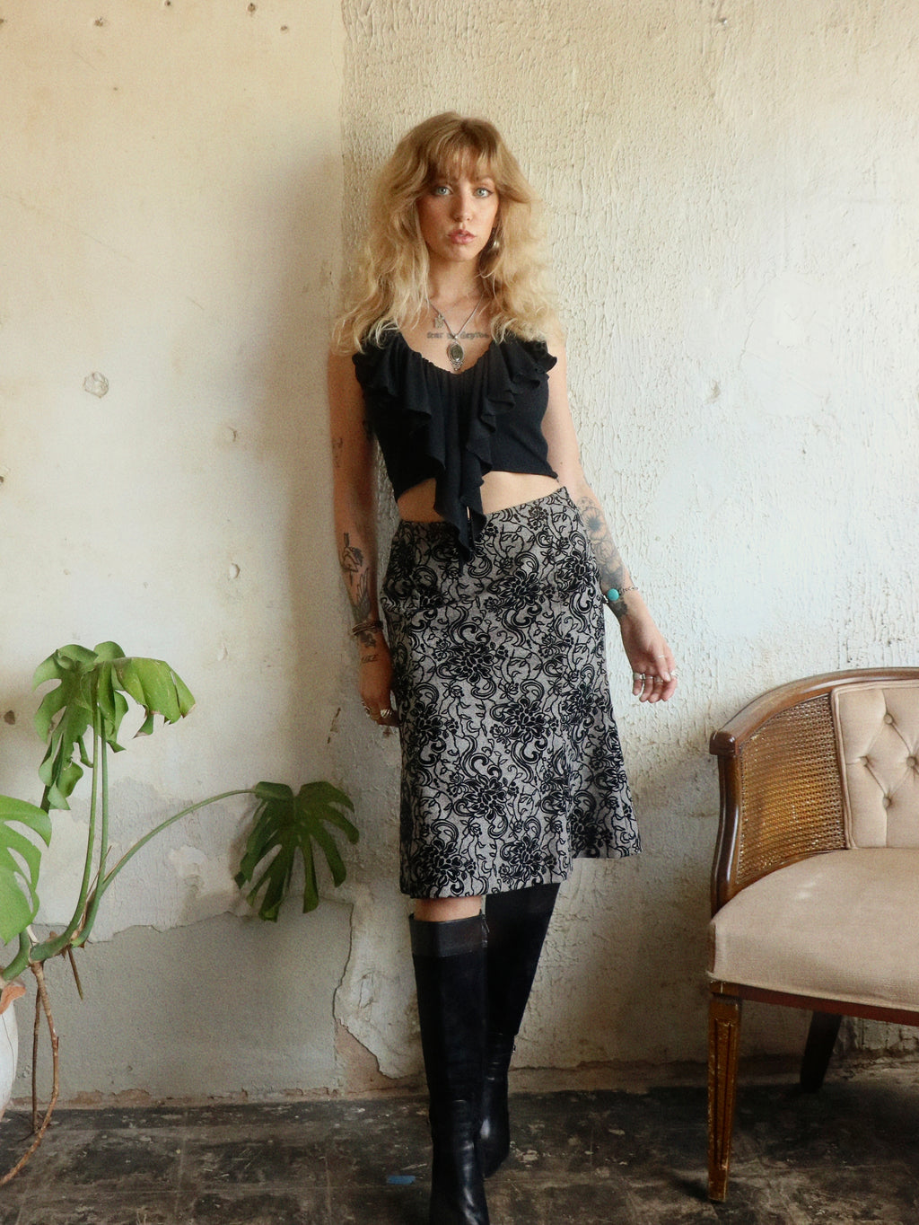 Y2K Dèvorè Velvet Midi Skirt - Size 2P (XS)