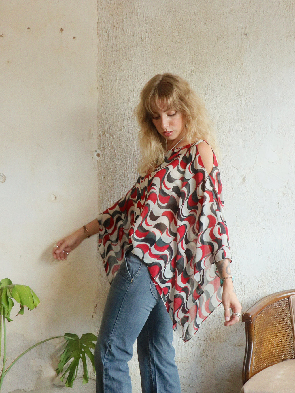 Y2K Cold Shoulder Handkerchief Blouse - Size Large