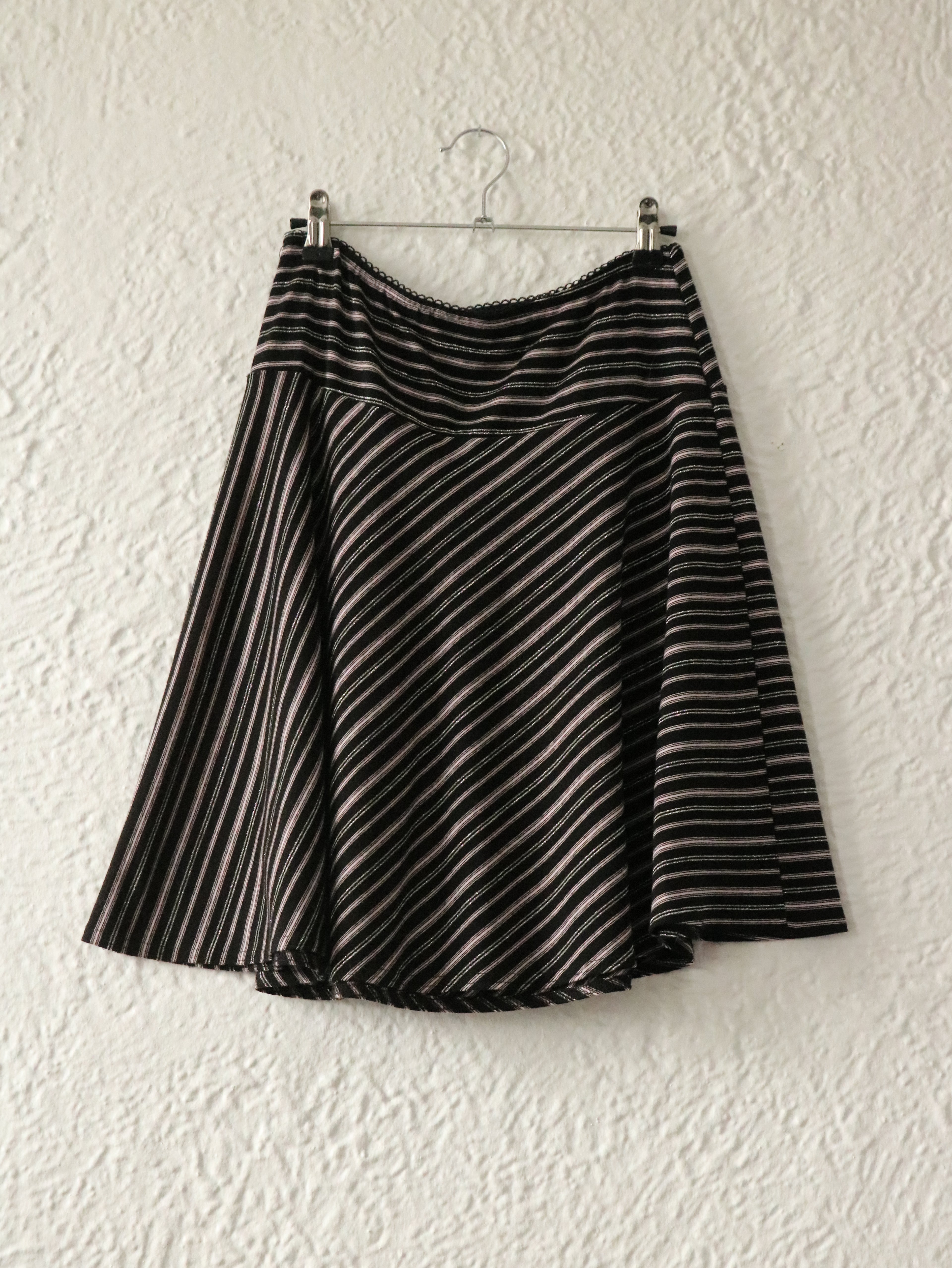 Y2K Metallic Stripe Low Rise Skirt - Size Medium