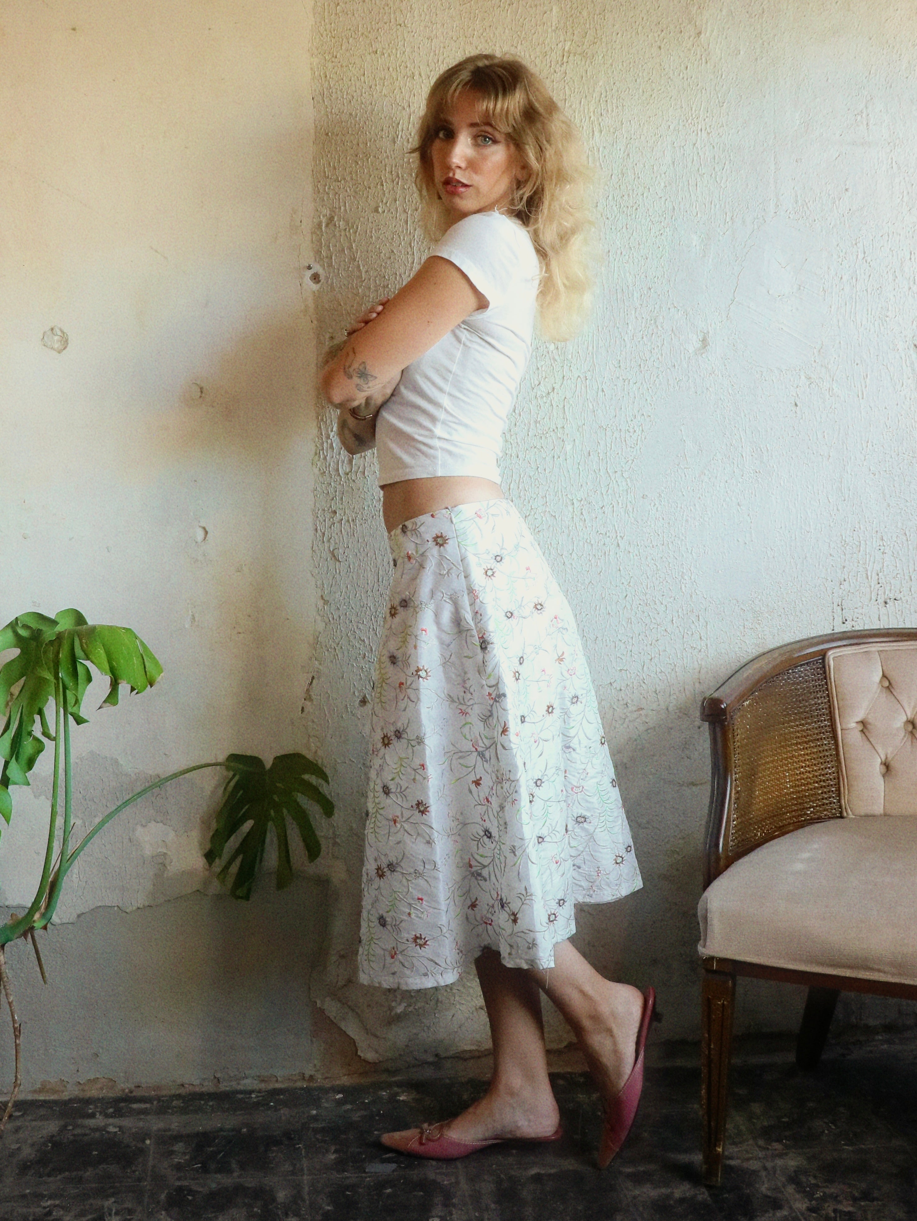 Y2K Floral Embroidered Midi Skirt - Size Large
