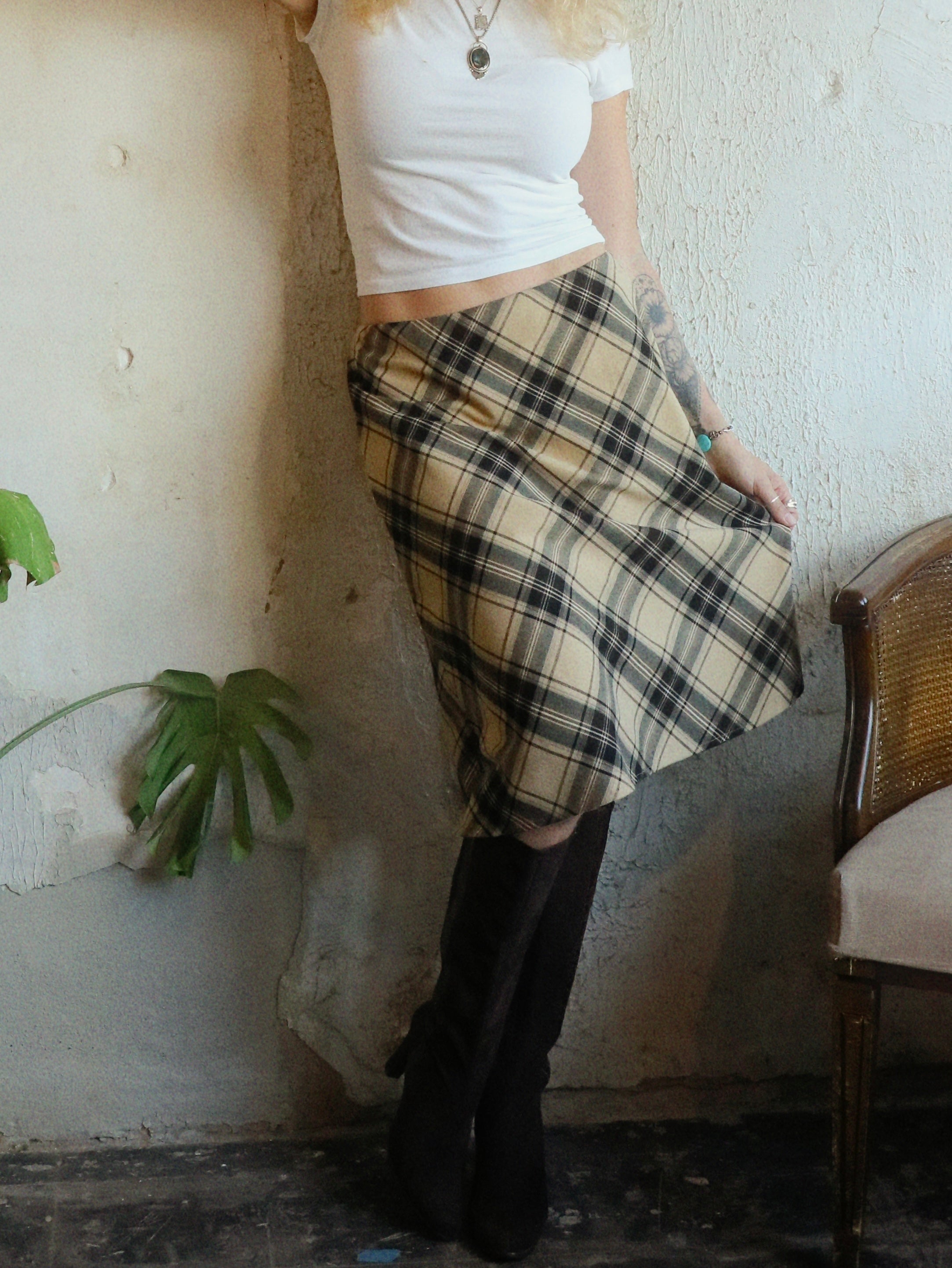 Y2K Perfect Plaid Midi Skirt - Size 4